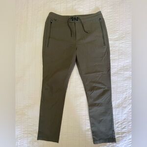 Roark Layover Green Trail Travel Pants 34